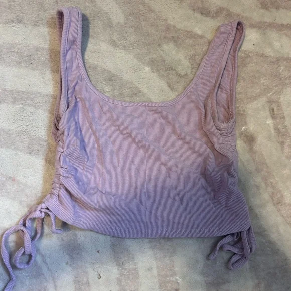 Purple crop top Ribbed Tank - Picture 3 of 3